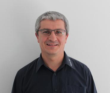 <em class="placeholder">Dominique Landais, consultant nutrition et robot chez Seenovia</em>