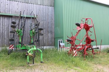 <em class="placeholder">matériel de récolte de l'herbe</em>