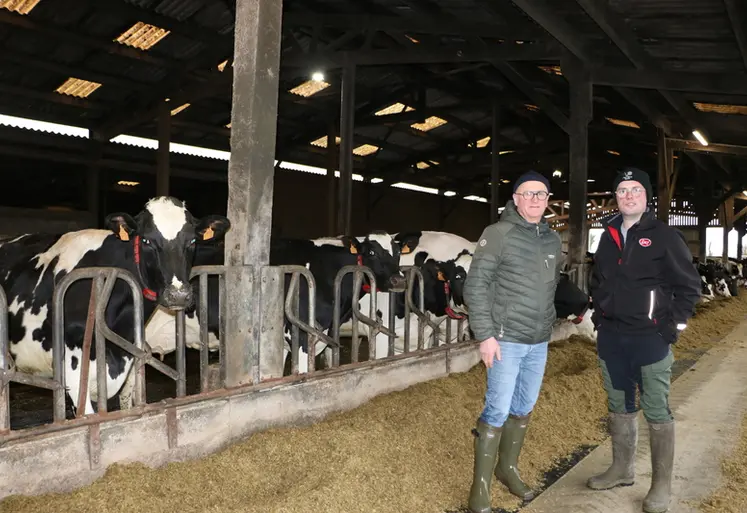 <em class="placeholder">éleveurs de vaches laitières, Hugo et Xavier Rouland</em>