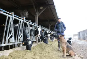 <em class="placeholder">Victor Charles, éleveur de vaches laitières, dans les Deux-Sèvres</em>