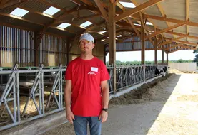 <em class="placeholder">Julien Collin, éleveur laitier</em>