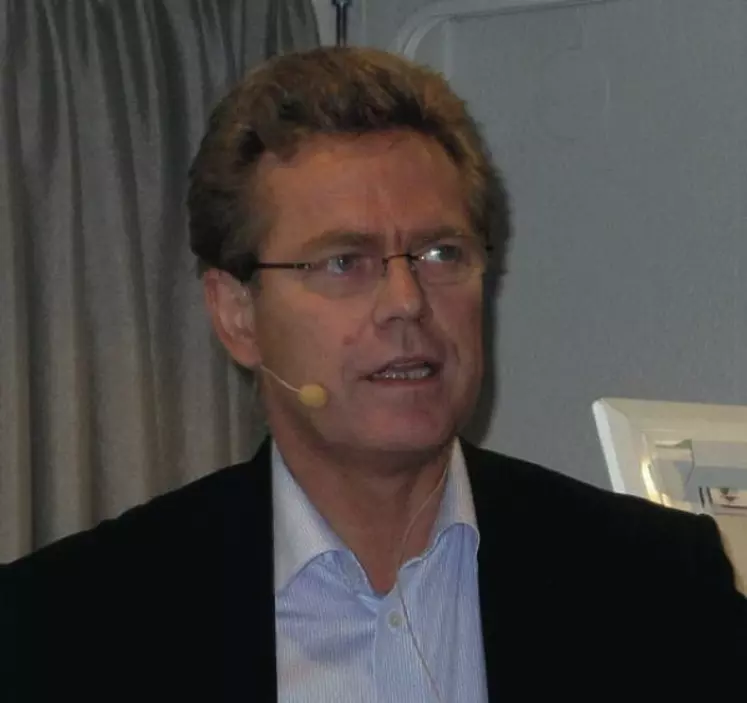 Peder Tuborgh, directeur d’Arla Foods. « Nous devons poursuivre notre croissance pour garder
du poids par rapport à la distribution qui continue de grossir. »