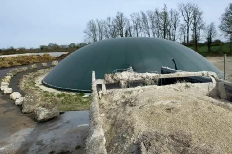 Unité de méthanisation à la ferme dans la Vienne.