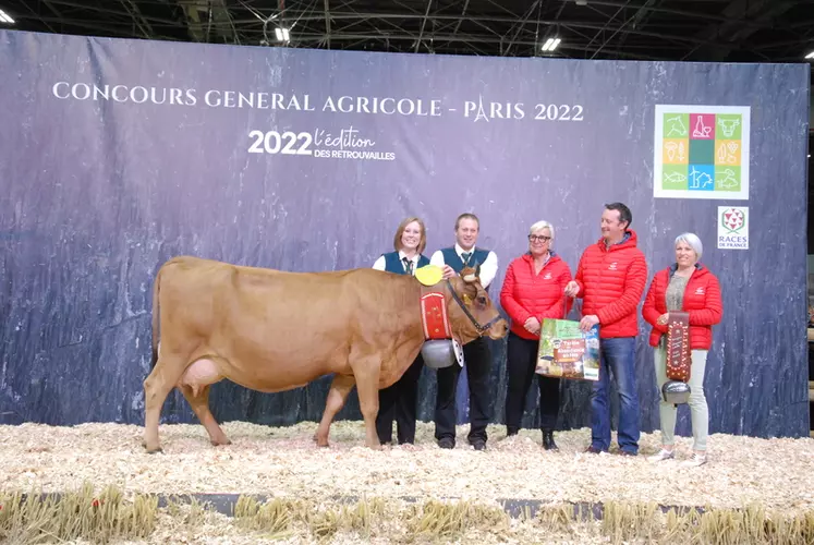 Joconde (Giboule) - Gaec de Couterloz en Savoie – Championne adulte