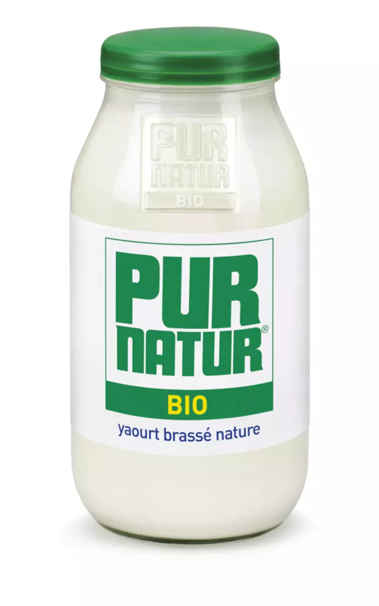 Le yaourt au lait entier Pur natur sort de l'atelier (2018) créé par l'entreprise belge Pur natur en Haute-Saône. 