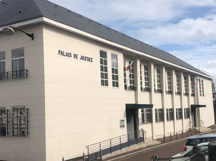 Le jugement du tribunal de Coutances est favorable à Sunlait. Savencia a fait appel. 