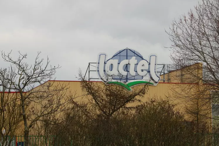 Le Prix Du Lait Lactalis à 330 €/1 000 L Tient Compte Des EGA | Réussir ...