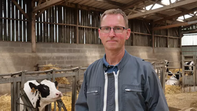 Photo de Olivier Hellot, associé au sein du Gaec Hellot à Mauquenchy en Seine-Maritime.