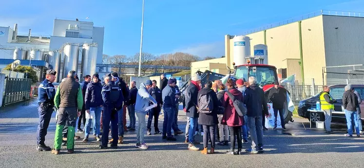 manifestations contre Lactalis dans le Morbihan