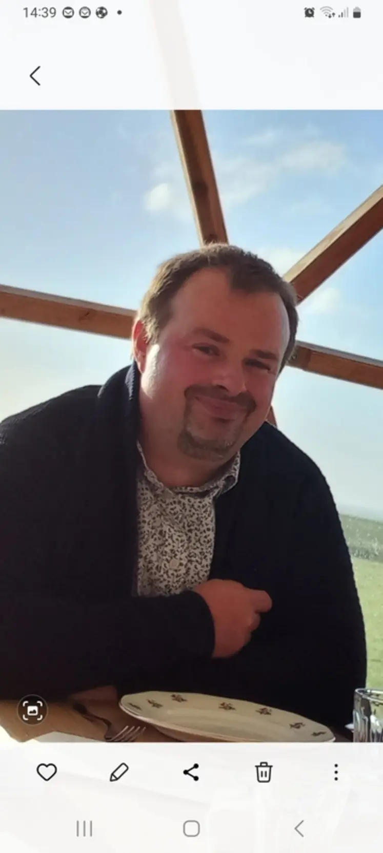 <em class="placeholder">Guillaume Carlu, éleveur dans le Pas-de-Calais</em>