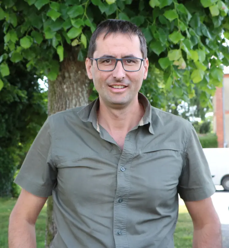 <em class="placeholder">Olivier Crenn, vétérinaire en Mayenne</em>