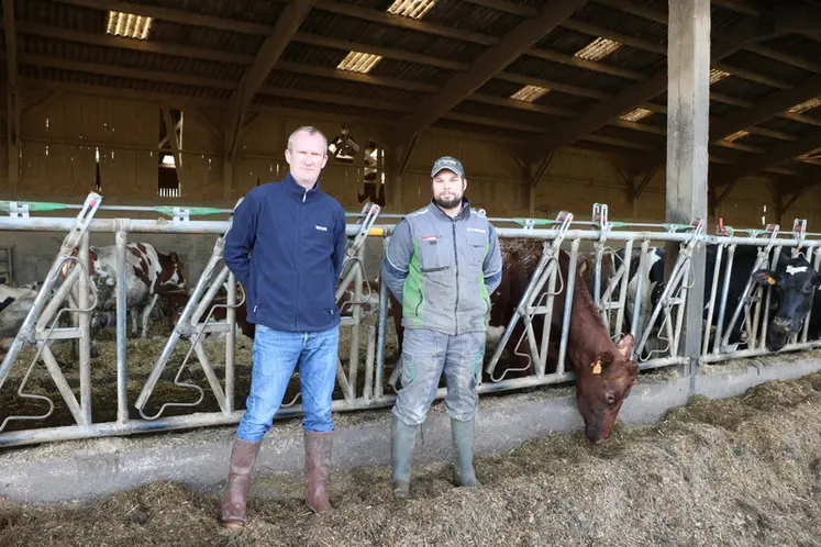 <em class="placeholder">Benoît Le Gal et Antoine Le Morvan, éleveurs de vaches laitières en Ille-et-Vilaine</em>