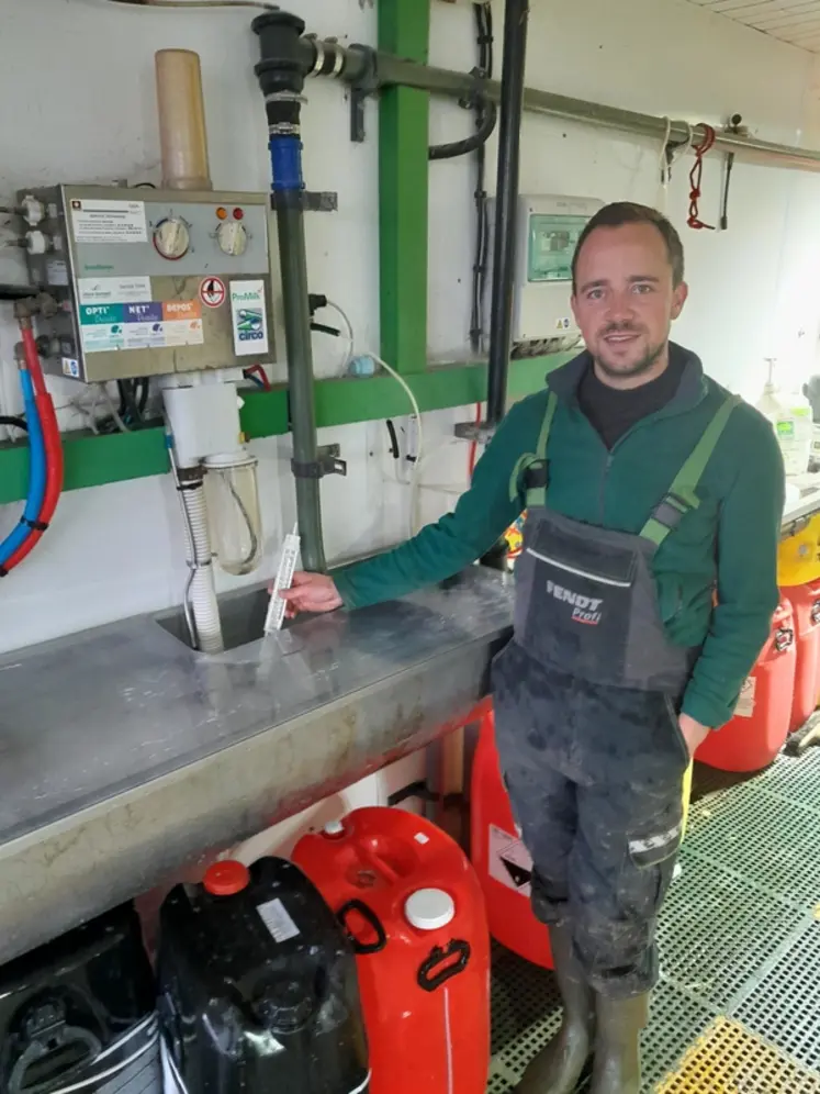 <em class="placeholder">Edouard Husnot « Un thermomètre et un couvercle au-dessus du bac de lavage. Voici deux précautions qui ne coûtent pas cher mais qui peuvent éviter de perdre gros. »</em>