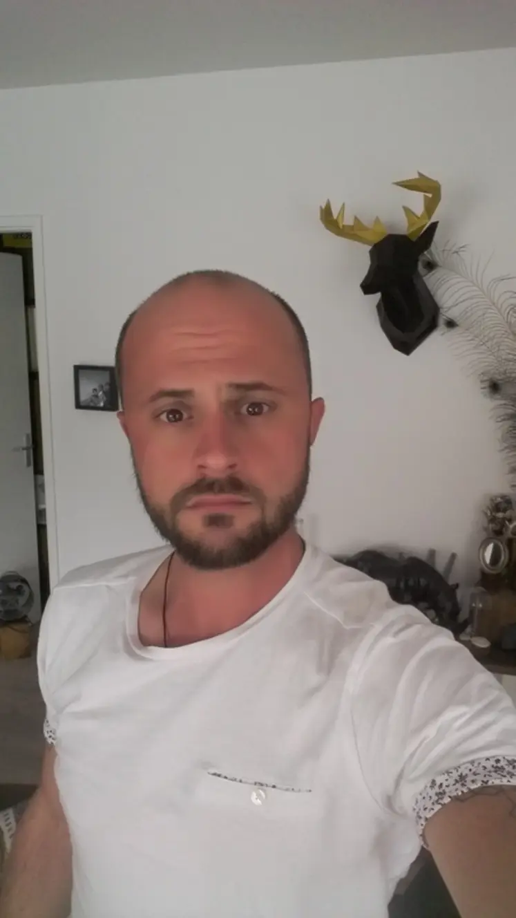 <em class="placeholder">« Rédiger un process, ce n’est pas du temps perdu, mais un investissement pour le futur », garantit Arnaud Izal, éleveur dans les Pyrénées-Atlantiques</em>