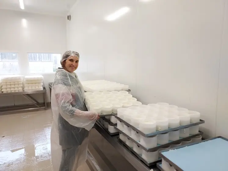 <em class="placeholder">Aurélie Dumesnil, éleveuse en Seine-Maritime.</em>