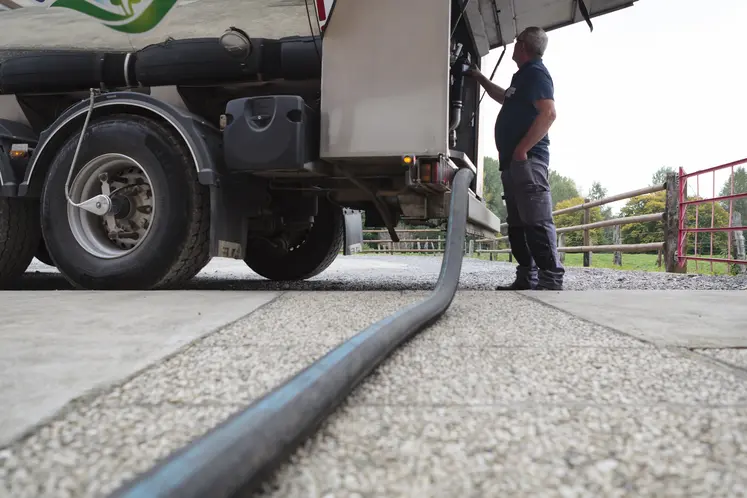 Collecte du lait (à la ferme) 