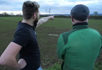<em class="placeholder">jeune agriculteur et retraité départ à la retraite transmission</em>
