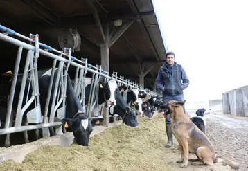 <em class="placeholder">Victor Charles, éleveur de vaches laitières, dans les Deux-Sèvres</em>
