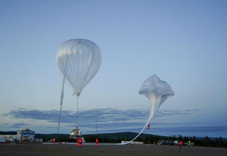 Lacher de ballons du Centre national d'études spatiales (CNES) à Aire-sur-l'Adour