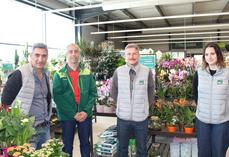 L'équipe du magasin d'Artix