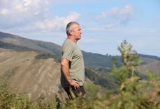 Louis Biscaïchipy au milieu de l'estive