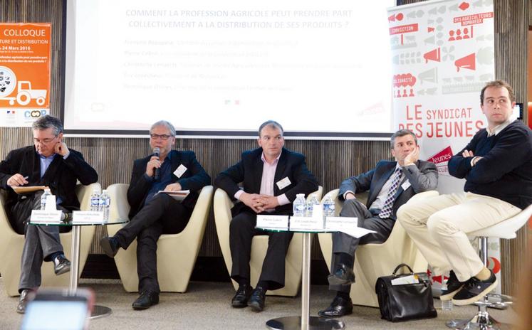 file-Lors du colloque, les Jeunes Agriculteurs et Coop de France ont réfléchi sur les moyens dont les exploitants disposent pour conserver la valeur ajoutée de leurs produits.