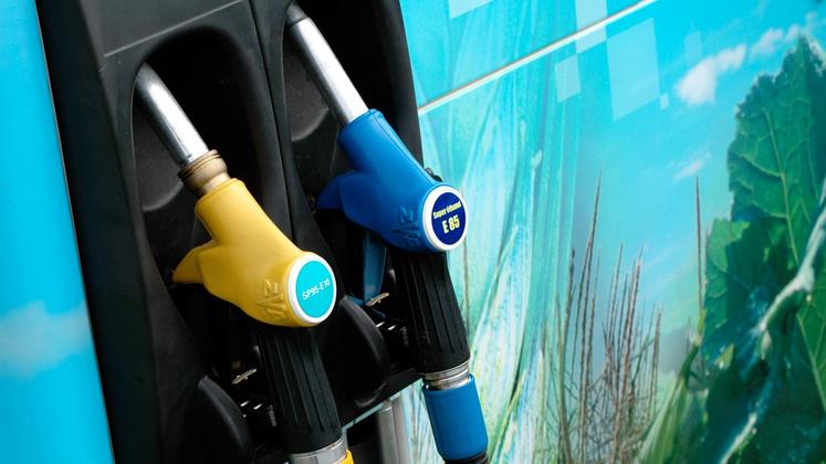 file-Les ventes de biocarburants ont encore augmenté en 2017. L’essence SP95-E10 et le Superéthanol-E85 connaissent une croissance continue dans l’Hexagone.