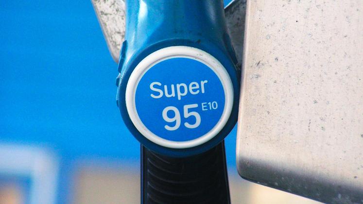 file-Les ventes d’E85 ont explosé (+85% en un an) et représentent dorénavant 3% des parts de marché de l’essence.