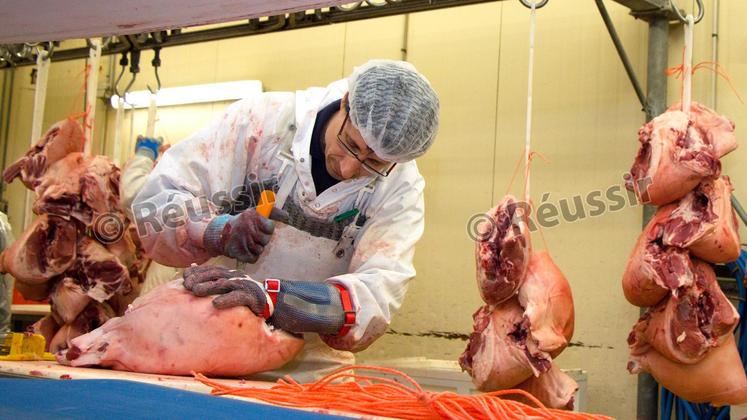 file-Les métiers de la viande souffrent d’une mauvaise image. Dans le secteur de la transformation, les emplois sont bien présents mais rarement pourvus.