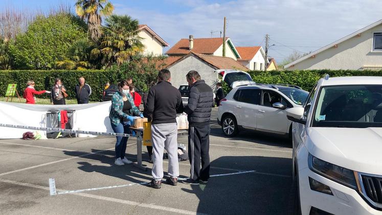 file-Les drives fermiers connaissent un fort succès en cette période de confinement.