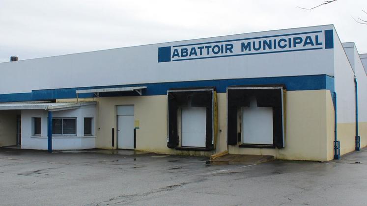 file-La mairie de Hagetmau avait annoncé début 2019 sa volonté de cesser l’exploitation de son abattoir municipal pour des raisons économiques.