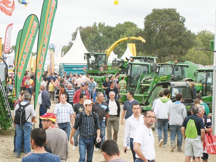 file-Durant ces deux journées, plus de 35.000 personnes se sont succédées sur le site haut garonnais du salon Innov-Agri (contre 33.000, lors de l'édition précédente, en 2009).