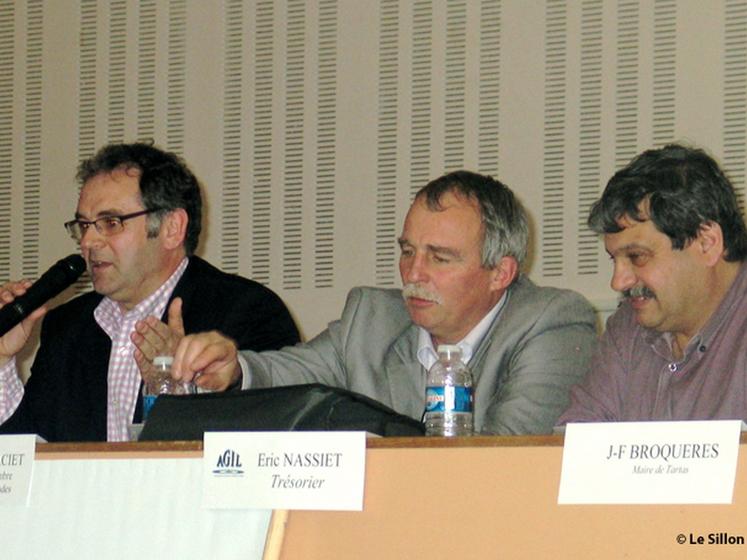 file-Dominique Graciet, président de la chambre d'agriculture, a insisté sur le rôle de l'établissement consulaire pour une meilleure connaissance des débits d'étiage et pour que se poursuivent les efforts de la profession vers le bon état biolo