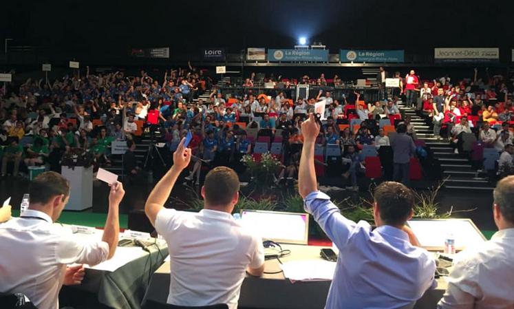 file-Face «au sentiment de malaise dans nos territoires», les Jeunes agriculteurs planchent sur «une ruralité éternellement jeune» pour leur 53e congrès annuel qui s’est déroulé à Roanne (Loire) du 4 au 6 juin.