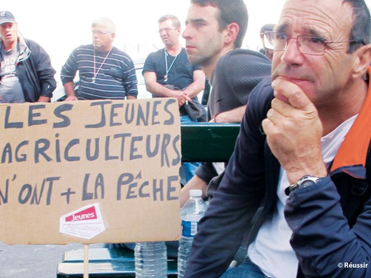 file-Selon le recensement agricole de 2010, la France comptait 117 000 jeunes agriculteurs de moins de 40 ans, ce qui représentait 19 % des exploitants en France métropolitaine, selon les dernières statistiques du ministère de l'Agriculture. Â© Réussir