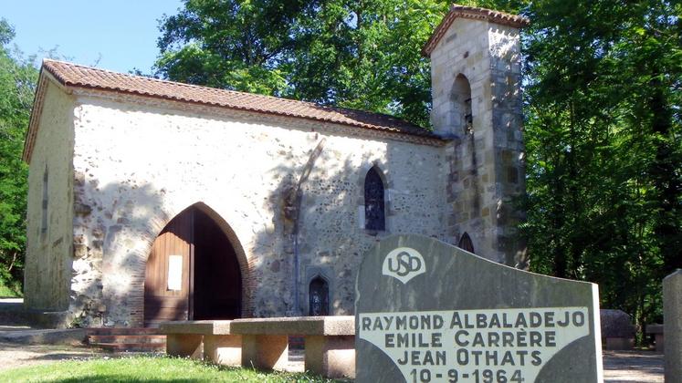 file-Depuis 50 ans, une chapelle de Larrivière-Saint-Savin, bourgade de 600 habitants à une quinzaine de kilomètres de Mont-de-Marsan, est consacrée au rugby.
