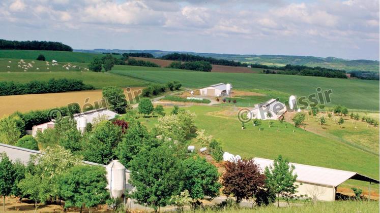 file-La volatilité des prix agricoles et les obligations environnementales de plus en plus prégnantes viennent plus que jamais renforcer la nécessité d’avoir une assise foncière la plus durable possible, estime la section des fermiers et métayers.