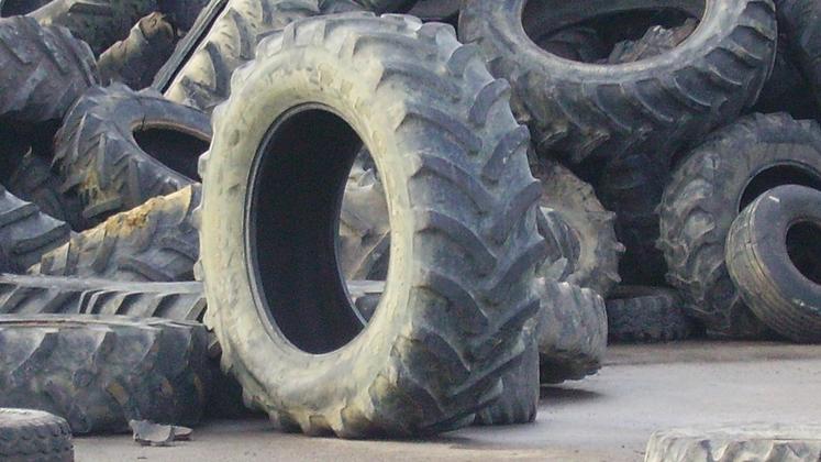 file-Les pneus collectés sont valorisés comme combustible de substitution en cimenterie.