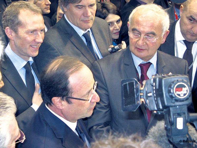 file-C'est sur les stands en rapport avec l'élevage bovin viande que le Président de la 
République a été le plus attendu et le plus suivi. Â© Réussir