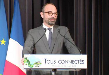 file-Le Premier ministre, Édouard Philippe, a fait un point d’étape sur le plan du gouvernement en matière de couverture numérique des territoires, lors d’un déplacement à Mirande, dans le Gers.