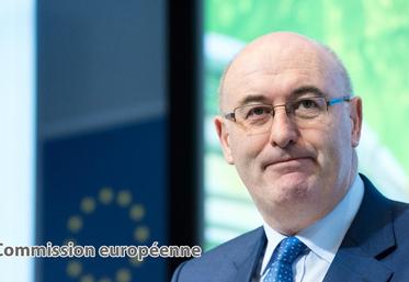 file-Phil Hogan, le commissaire européen à l’agriculture, souhaite poursuivre la simplification de la PAC. La plupart de ses propositions devrait se concentrer durant le premier semestre 2016.