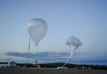 Lacher de ballons du Centre national d'études spatiales (CNES) à Aire-sur-l'Adour