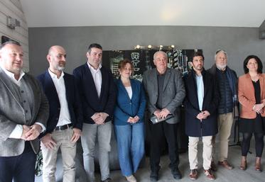 Les représentants des collectivités et organismes partenaires