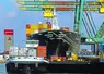  Chargement d'un porte-conteneurs. Transport maritime.