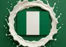 drapeau nigérian entouré de lait 