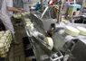 fabrication de camembert en usine