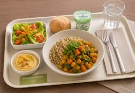 plateau repas végétarien