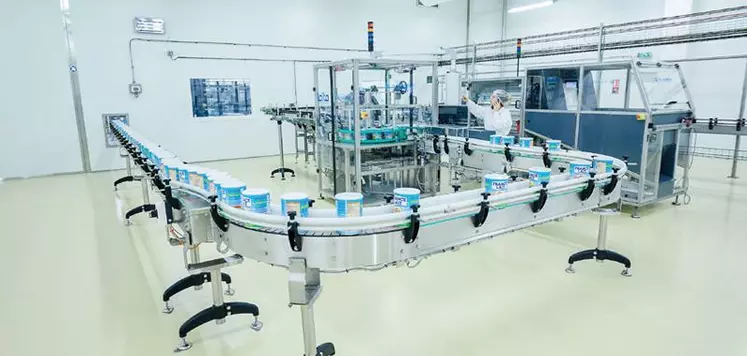 En phase de démarrage, l’usine a produit 
surtout des poudres pour sa filiale Régilait 
déjà implantée en Afrique et au Moyen-Orient
avec la marque France Lait.