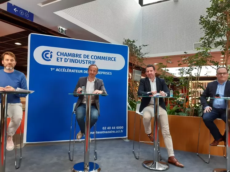 Un webinaire avec Hugues Frioux, vice-président de la CCI Nantes Saint-Nazaire (deuxième à droite) a accompagné la campagne de recrutement et d'inscription. © DR