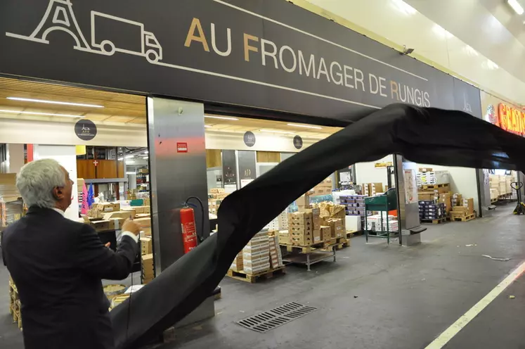 Bannière Au fromager de Rungis, inaugurée en septembre 2019 par Stéphane Layani, président du Min de Rungis. © Br. C.